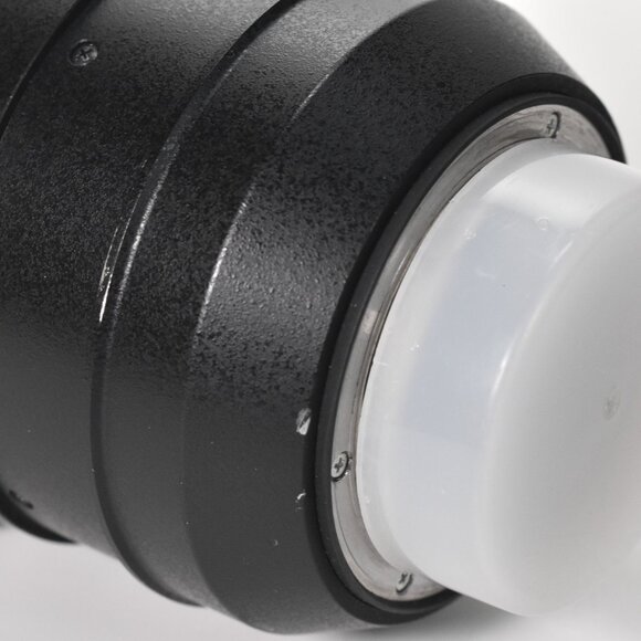 Tamron SP 70-200mm F/2.8 Di VC USD Telephoto Lens For Nikon With Hood & Bag - Picture 10 of 12